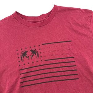 Kuiu Mens Ultralight Hunting Graphic T-Shirt Heather Burgundy Ram Logo Medium